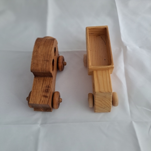 Vintage Style Wooden Toy Cars - Picture 7 of 12
